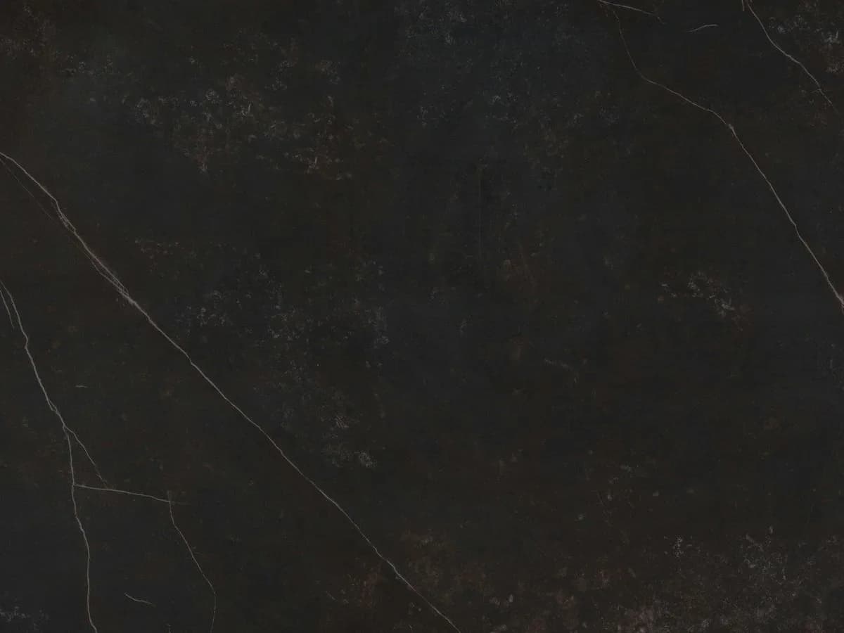 Dekton Kelya ultra kompakt tezgah, yüzey ve desenin yakın çekimi (üretici görseli)